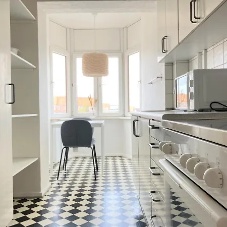 In Esbjerg, Strandbygade 81 דירה *