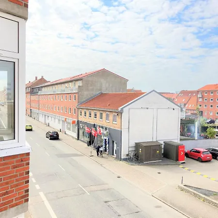 In Esbjerg, Strandbygade 81 إيسبيرغ